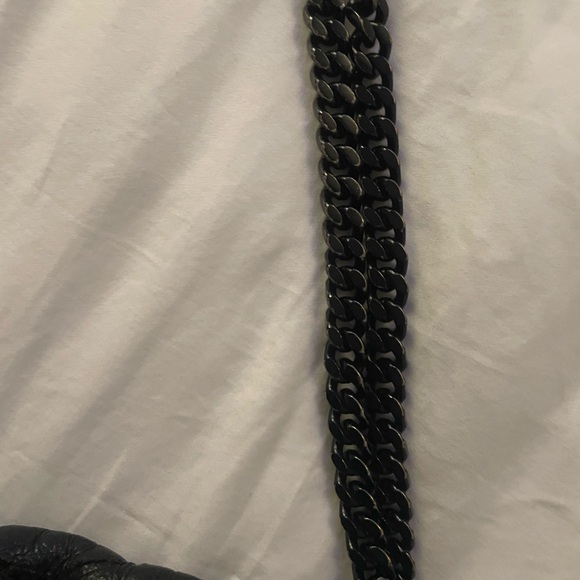 Saint Laurent medium matelasse Niki bag - Picture 11 of 13